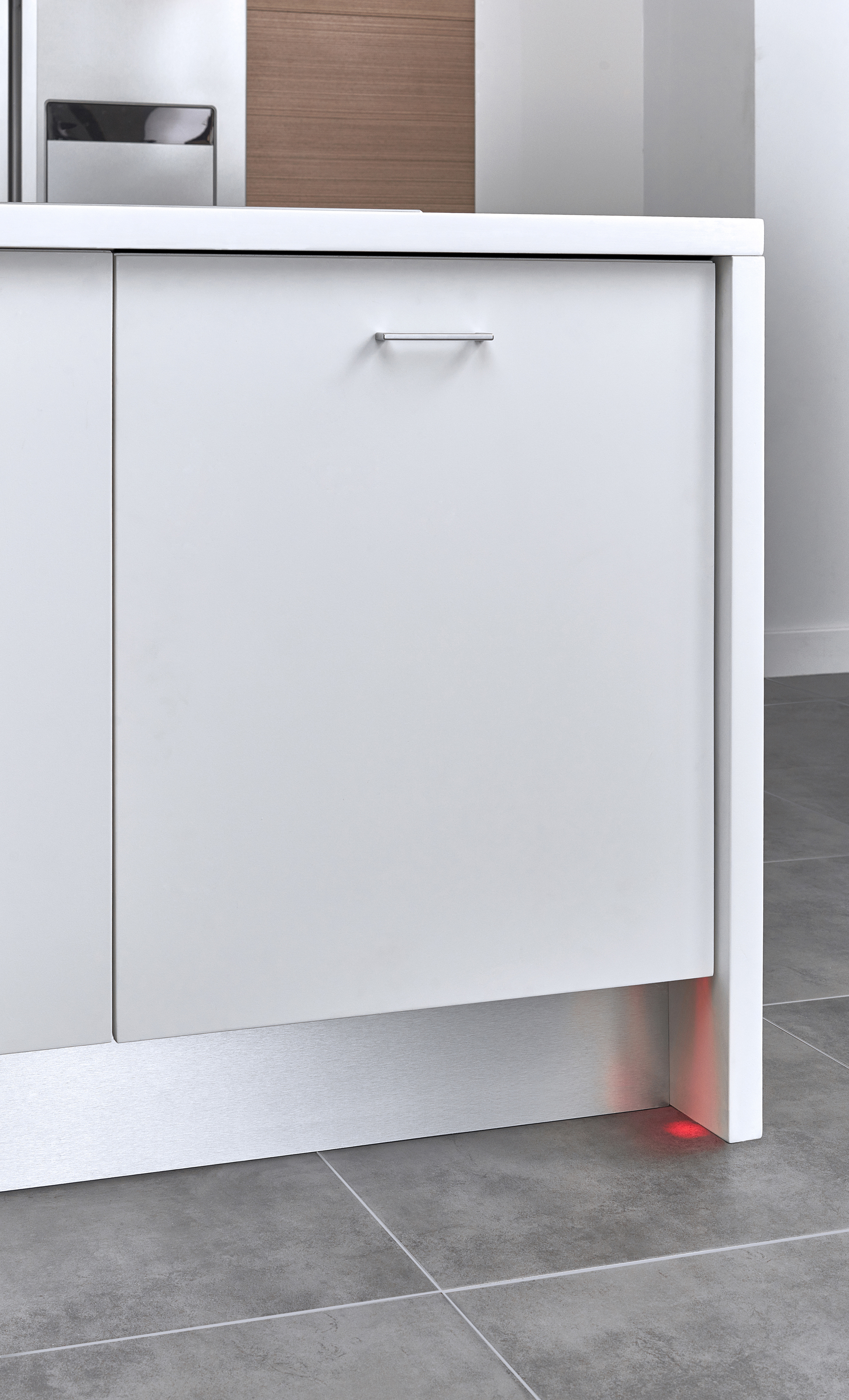 Beko DIN28433 dishwasher Fully built-in 14 place settings – image 2