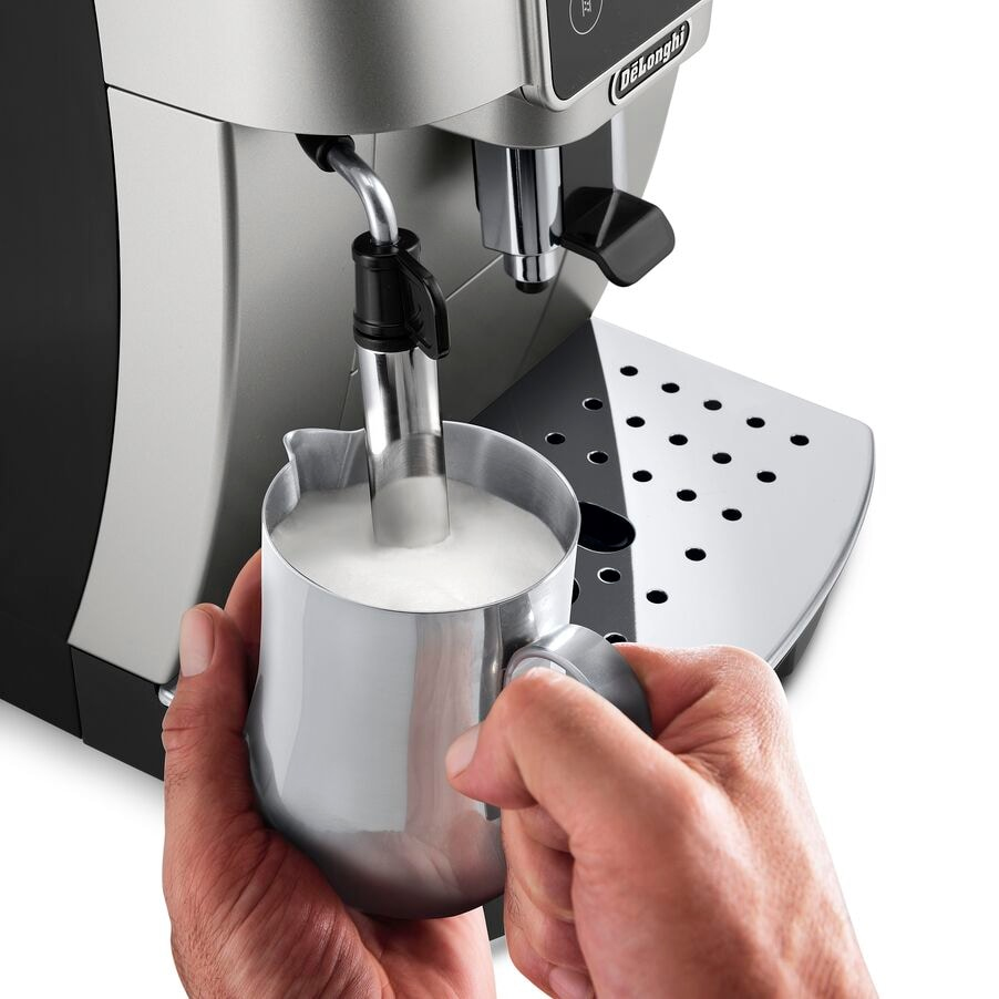 De’Longhi Magnifica ECAM220.31.SB Fully-auto Espresso machine – image 3