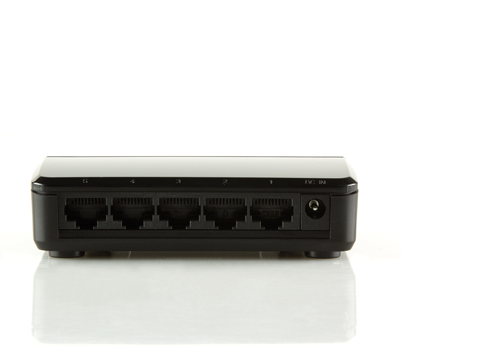 LogiLink NS0105 network switch Unmanaged L2 Gigabit Ethernet (10/100/1000) Black – image 5