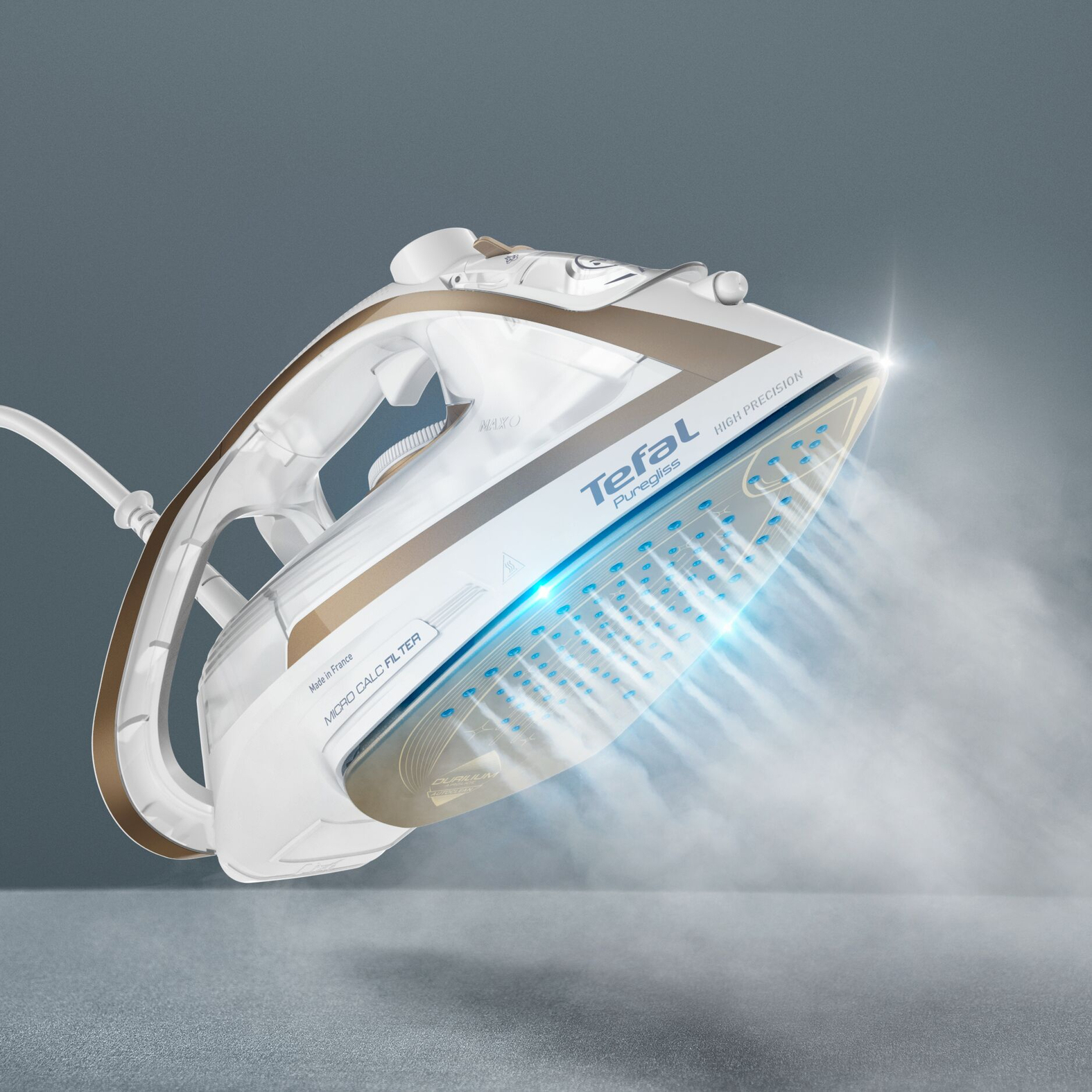Tefal Puregliss FV8042 Dry & Steam iron Durilium AirGlide Autoclean soleplate – image 7