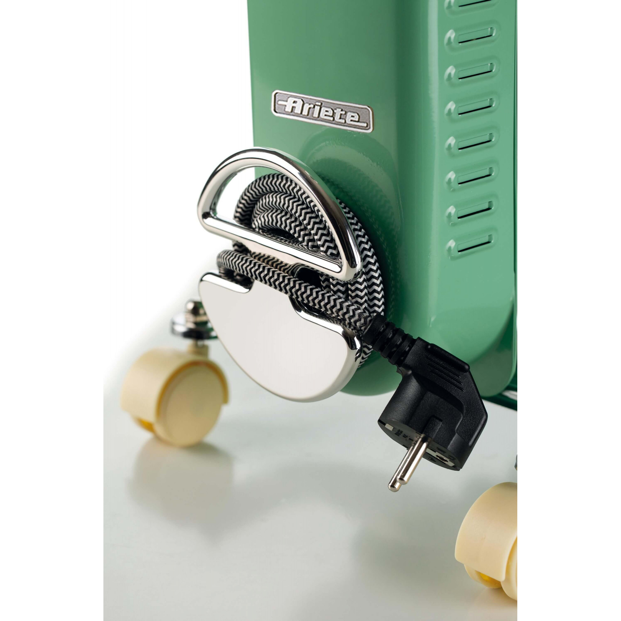 Ariete 837 Vintage Green oil radiator - 7 heating elements - 3 power levels - Handle and wheels for easy transport - max 1500 Watt – image 3