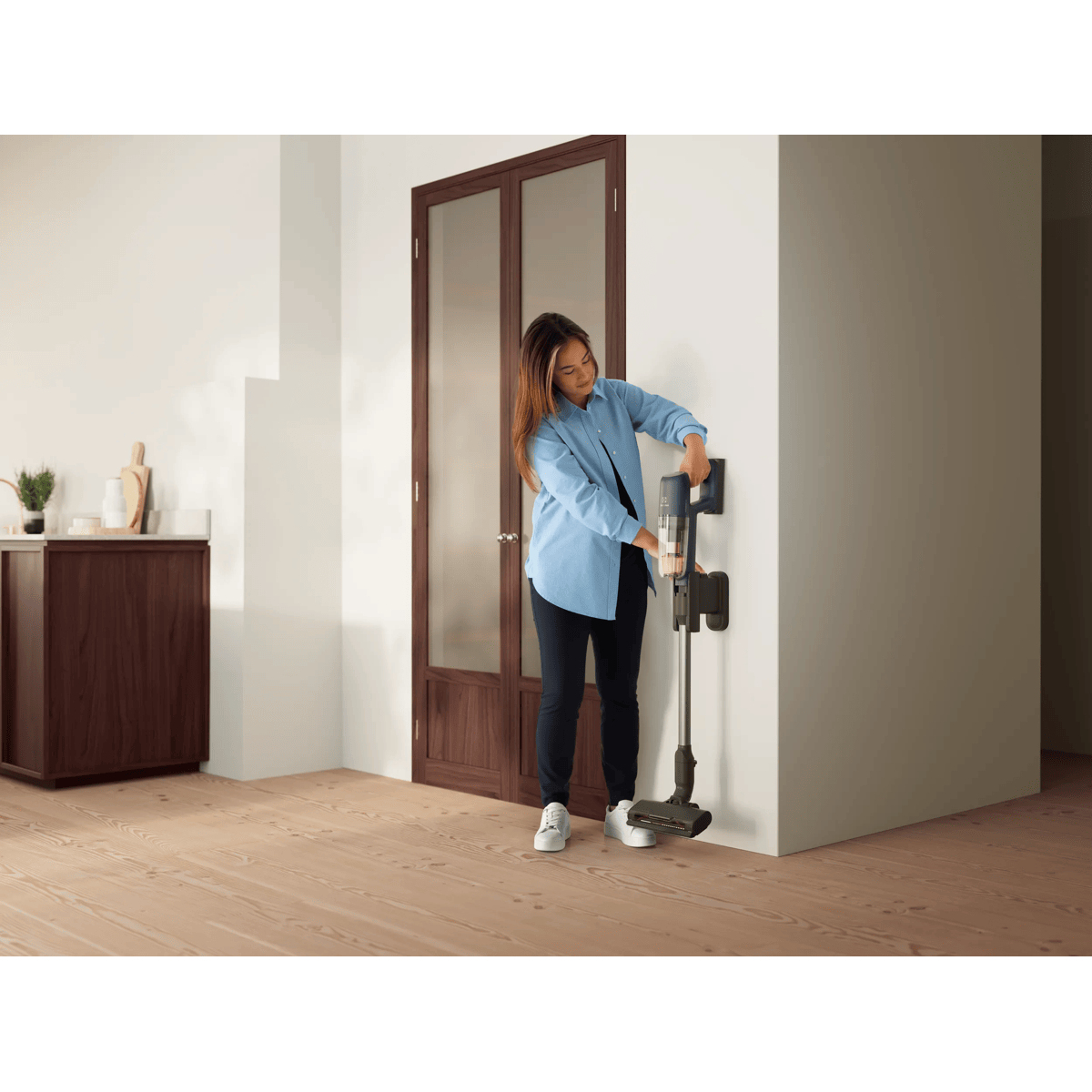 Electrolux EP71B14WET Stick vacuum Battery Dry Bagless – image 9