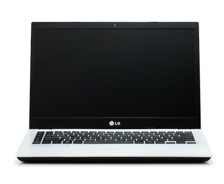 LG U series U460 Intel® Core™ i3 i3-3227U Laptop – image 1