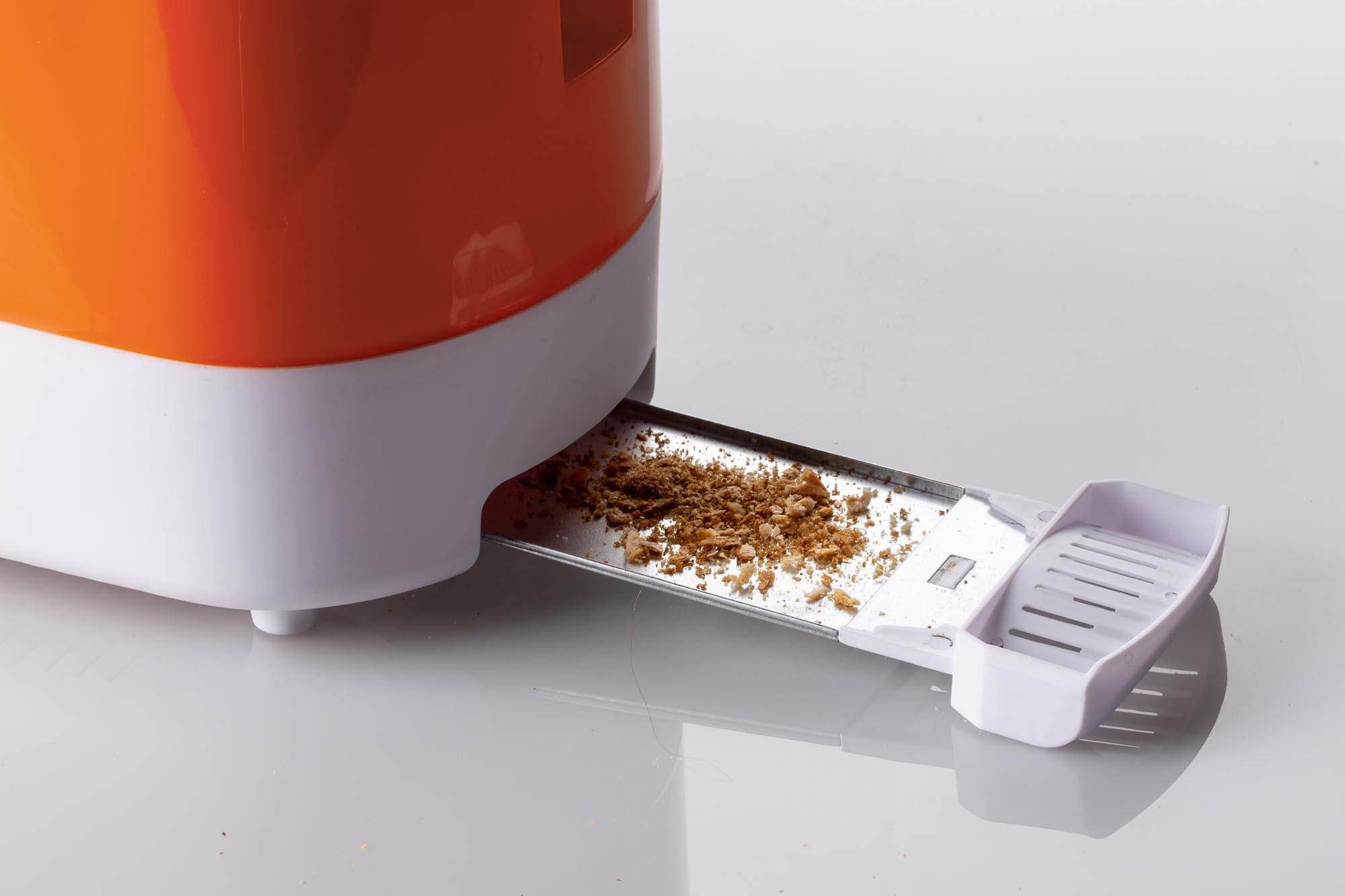 Ariete 159 Toastime - Toaster with Tongs for 2 slices of bread - 9 Degrees of Browning - 700 Watt - White and Orange – image 7