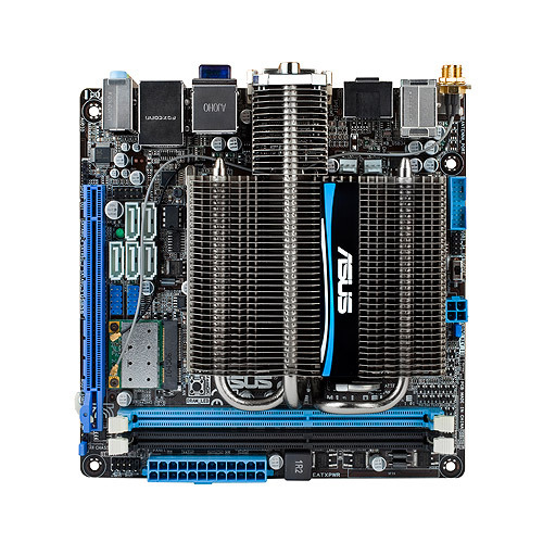 ASUS E35M1-I DELUXE – image 3
