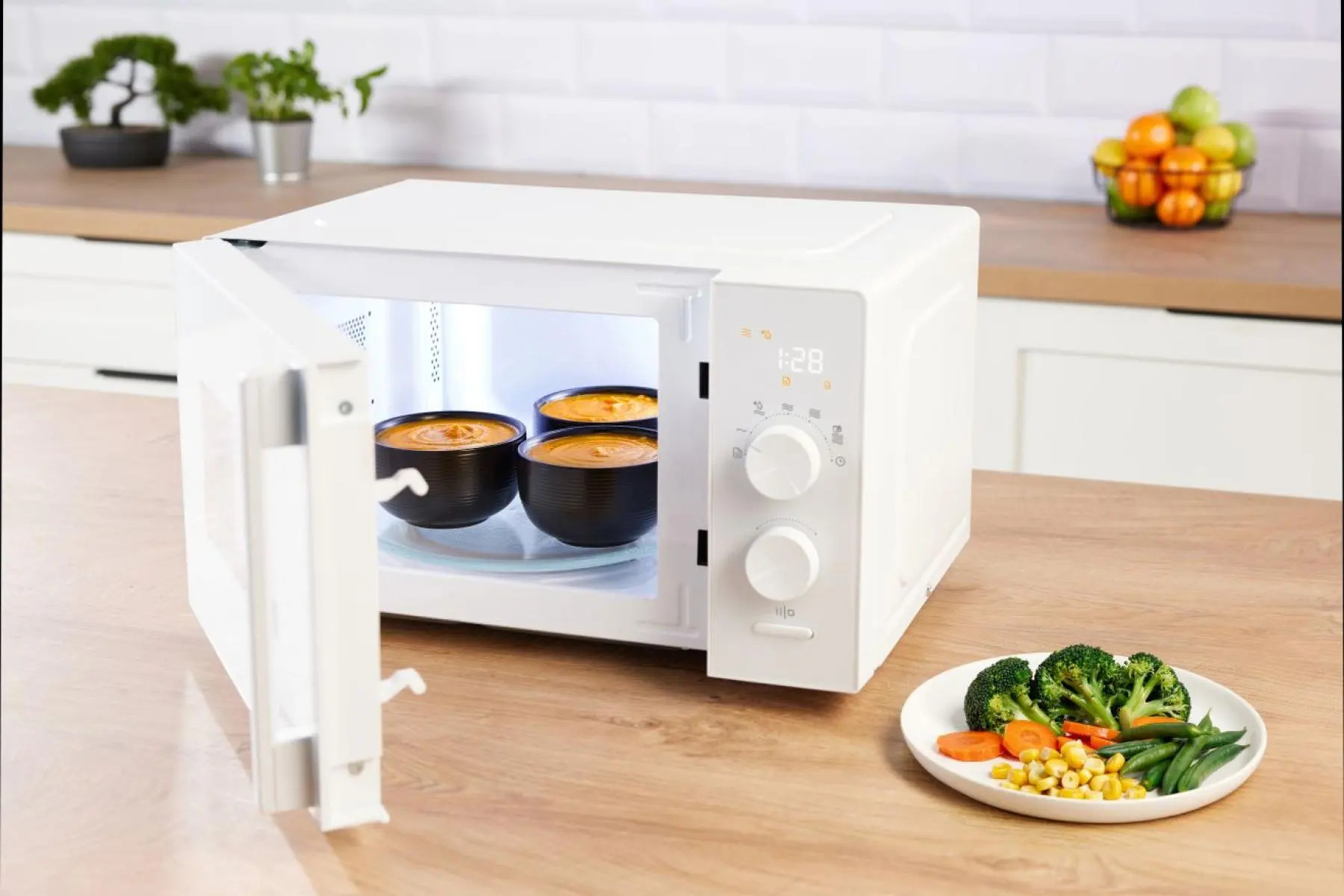Gorenje MO20AE1W5 White Solo microwave Countertop – image 6