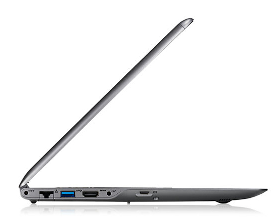 Samsung 5 540U3C-A01CL Intel® Core™ i5 i5-3317U Laptop – image 7