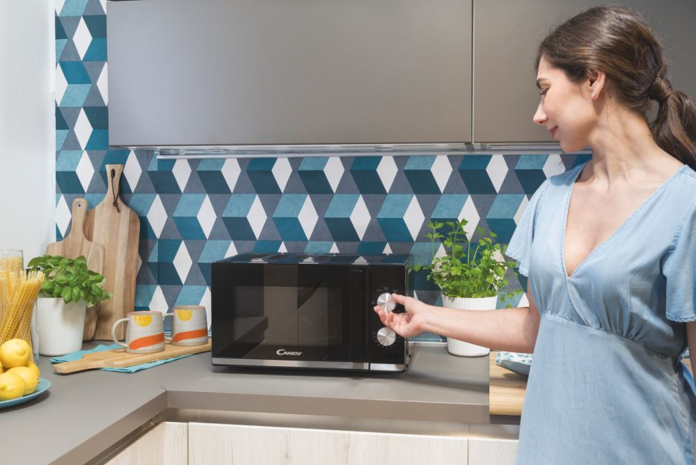 Candy Timeless Compact CMW20TNMB-07 Black Solo microwave Countertop – image 3