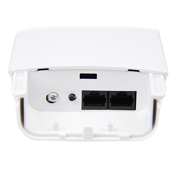 StarTech.com Outdoor 300 Mbps 2T2R Wireless-N Access Point – image 3