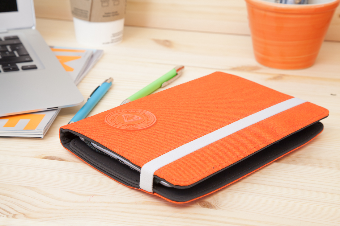 Golla G1690 tablet case – image 2