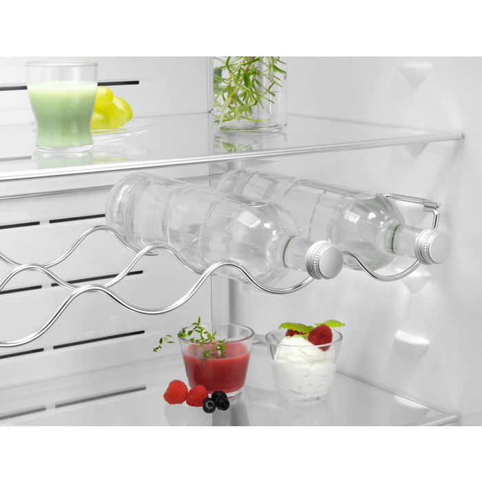 AEG RKB539F1DW fridge Freestanding – image 6