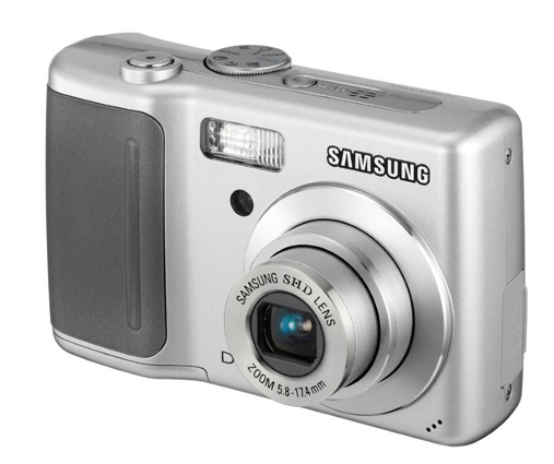 Samsung D 70 silver