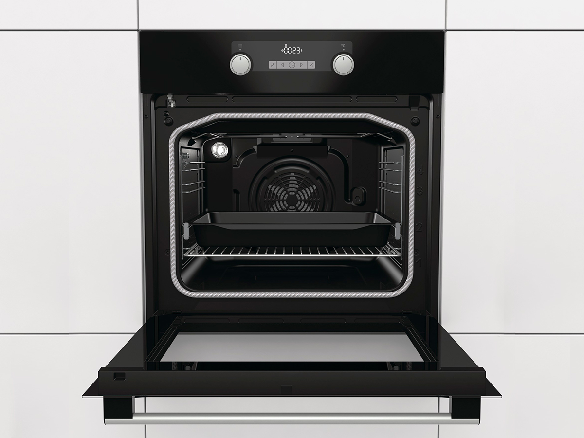 Hisense BI5229PG 70 L Black – image 2