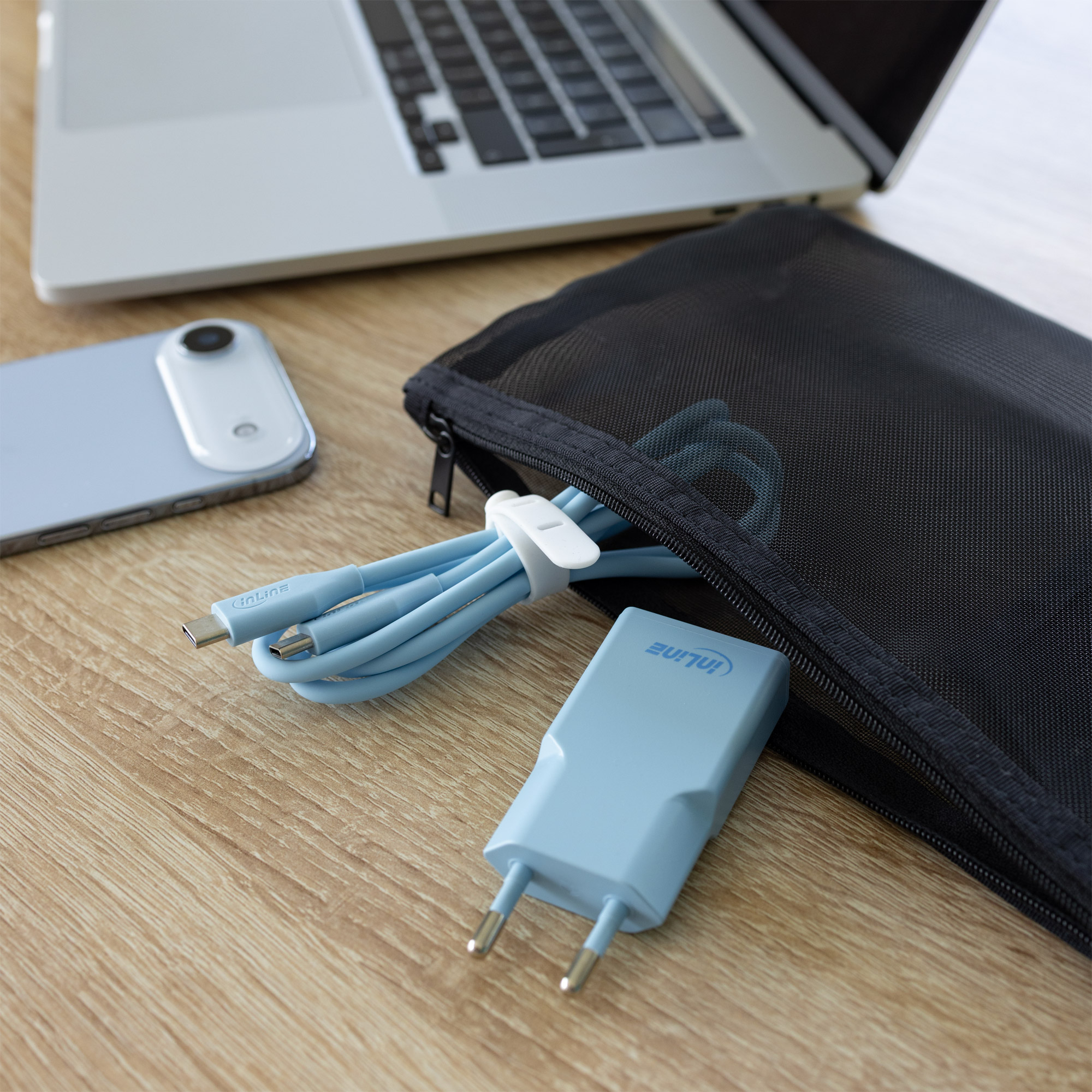 InLine 31590B mobile device charger Universal Light Blue AC Fast charging Indoor – image 7