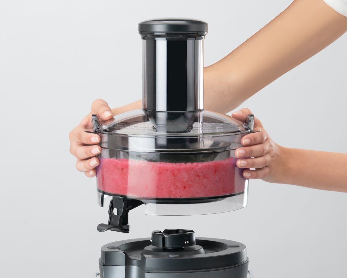 NutriBullet V07146 juice maker – image 4
