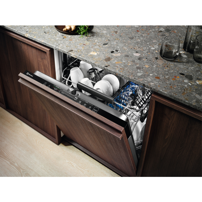 Electrolux KESB7200L Fully built-in 13 place settings – image 2