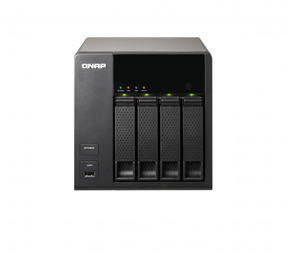 QNAP TS-420, 4x2TB, 2xD-Link DCS-932L – image 2