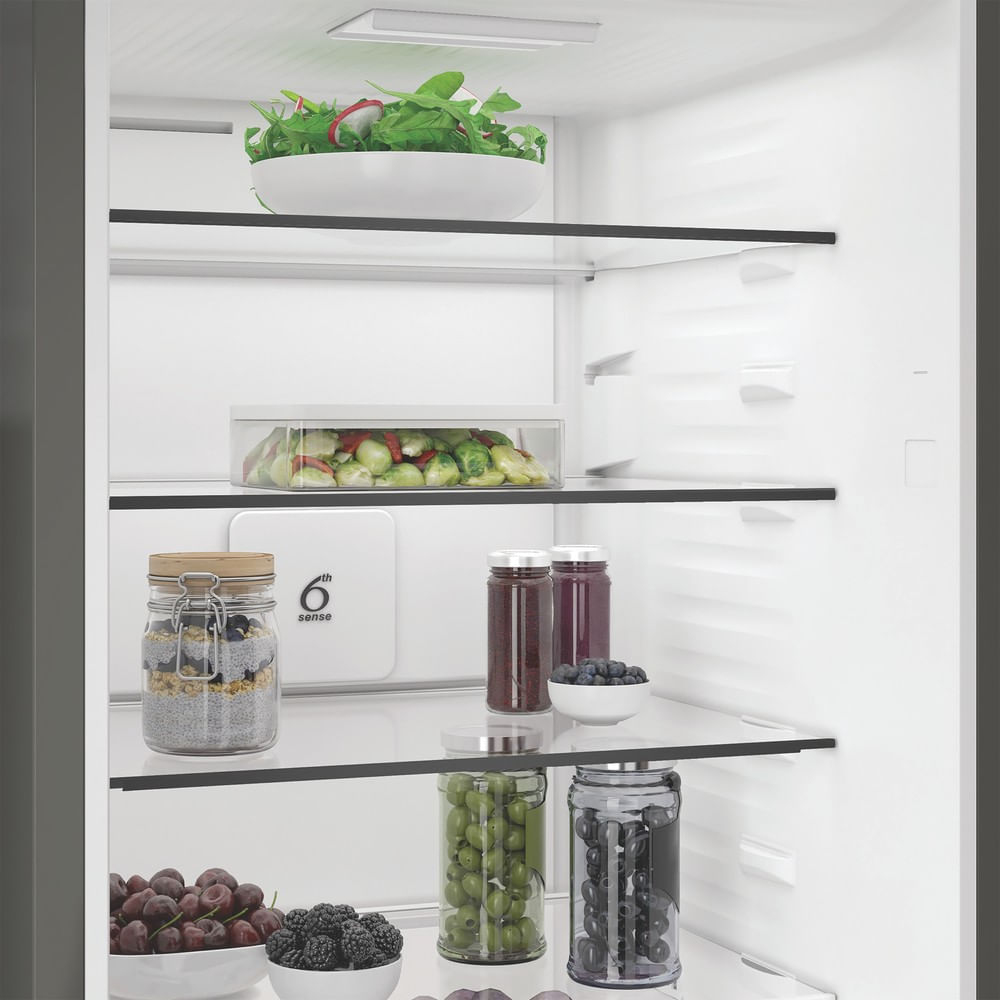 Whirlpool 859991728130 fridge-freezer – image 5