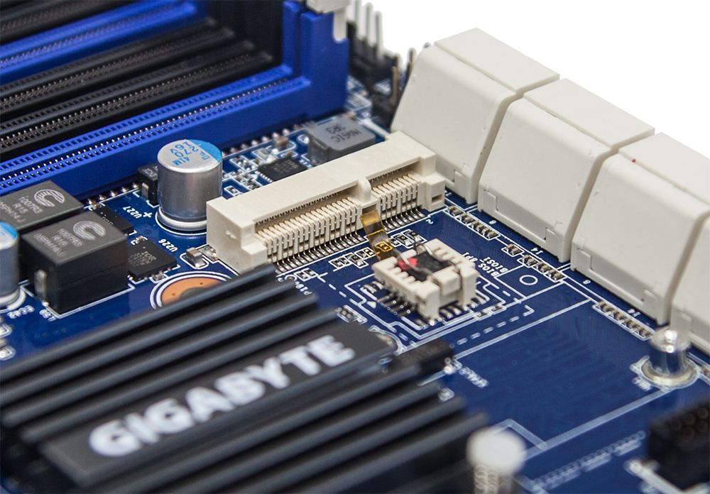 GIGABYTE MU70-SU0 (rev. 1.0) – image 5