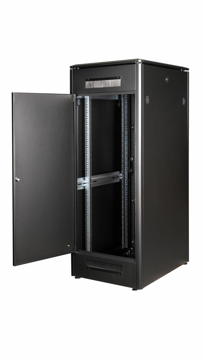Equip Dynamic Flex 19' Cabinet, 32U – image 3