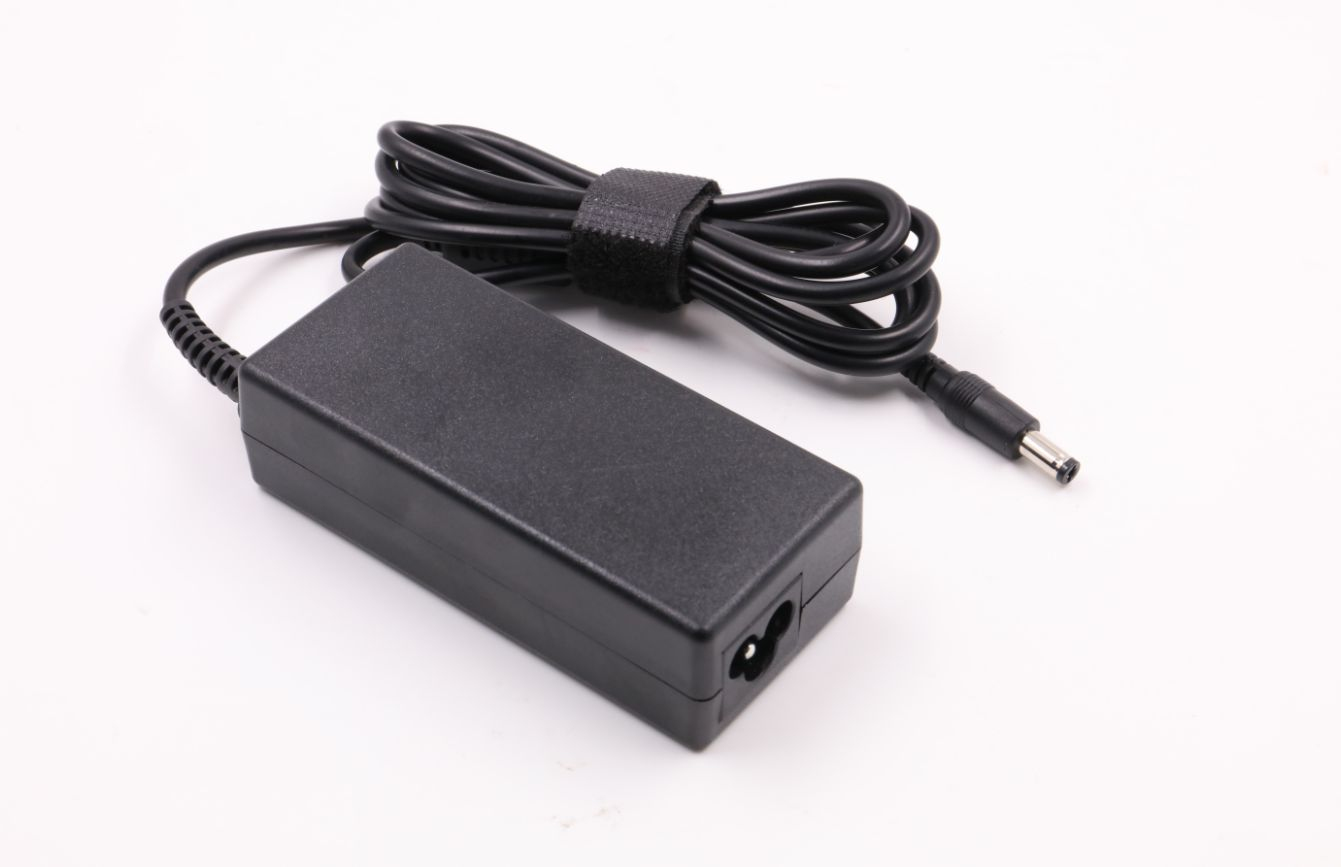 CoreParts MBA1224 power adapter/inverter Indoor