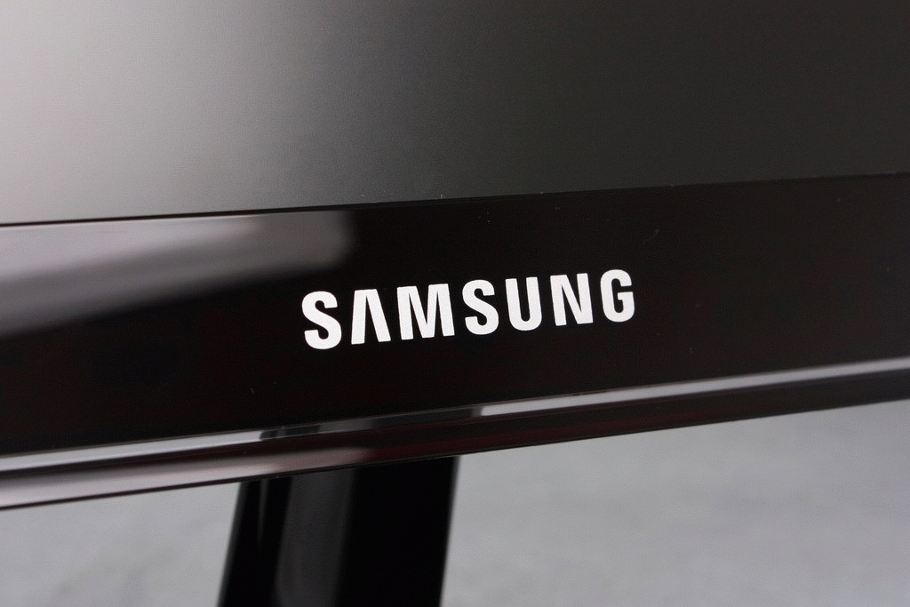 Samsung SyncMaster P2250W – image 2