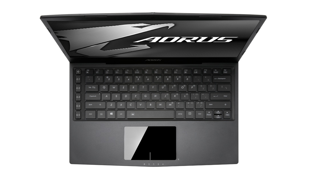 GIGABYTE X3 PLUS V4-CF1T – image 3