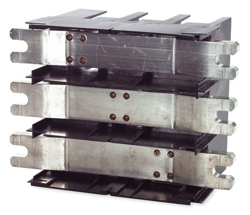 APC Adaptor for T5 Type Circuit Breaker, 3 Pole – image 3