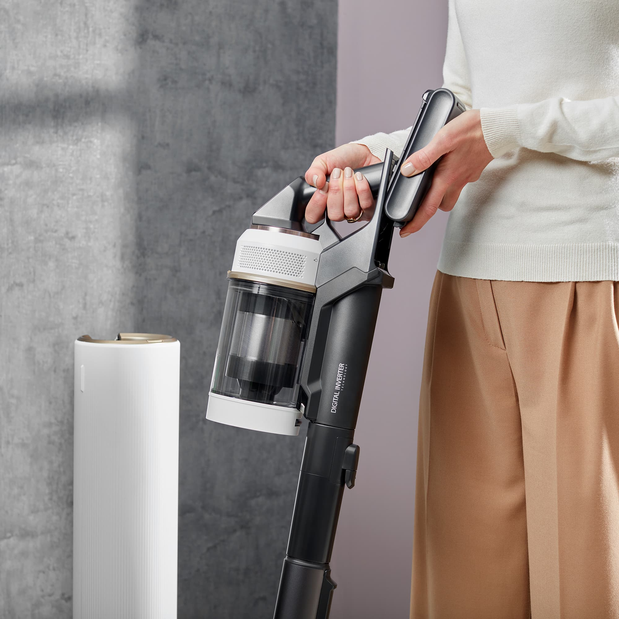 Samsung VS20B95C43W 2-in-1 stick vacuum Battery Dry Micro Bagless – image 6