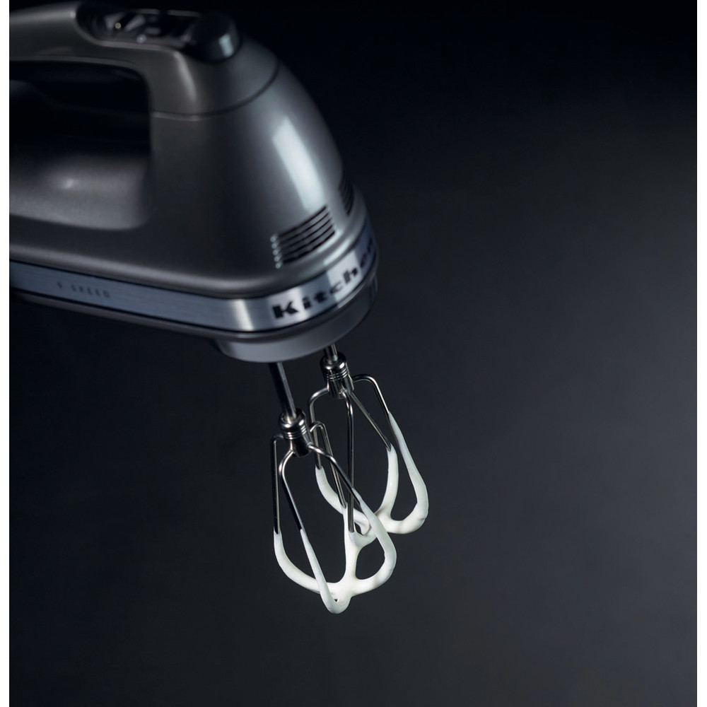 صورة خلاط يدوي KitchenAid 5KHM9212BCU، 85 واط، فضي، 9 سرعات، 1300 دورة في الدقيقة