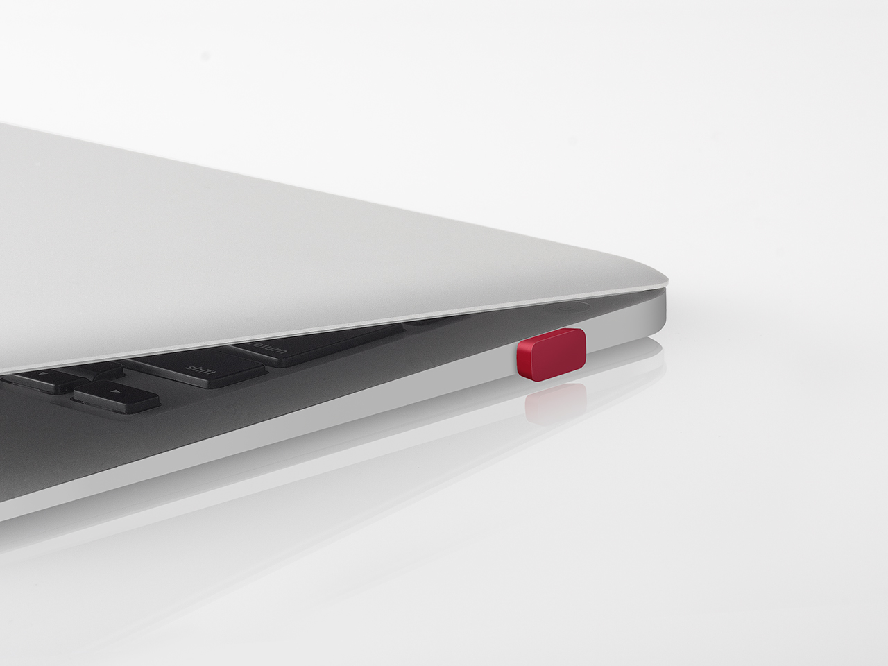 Buffalo RUF3-PS32G-RD USB flash drive – image 2