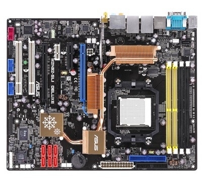 ASUS M2N32-SLI Deluxe