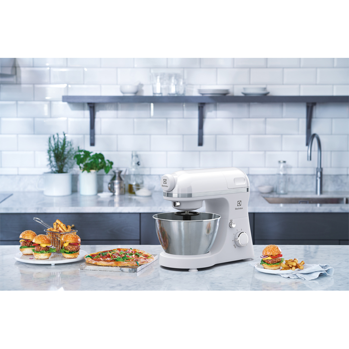 Electrolux EKM3400 food processor – image 7