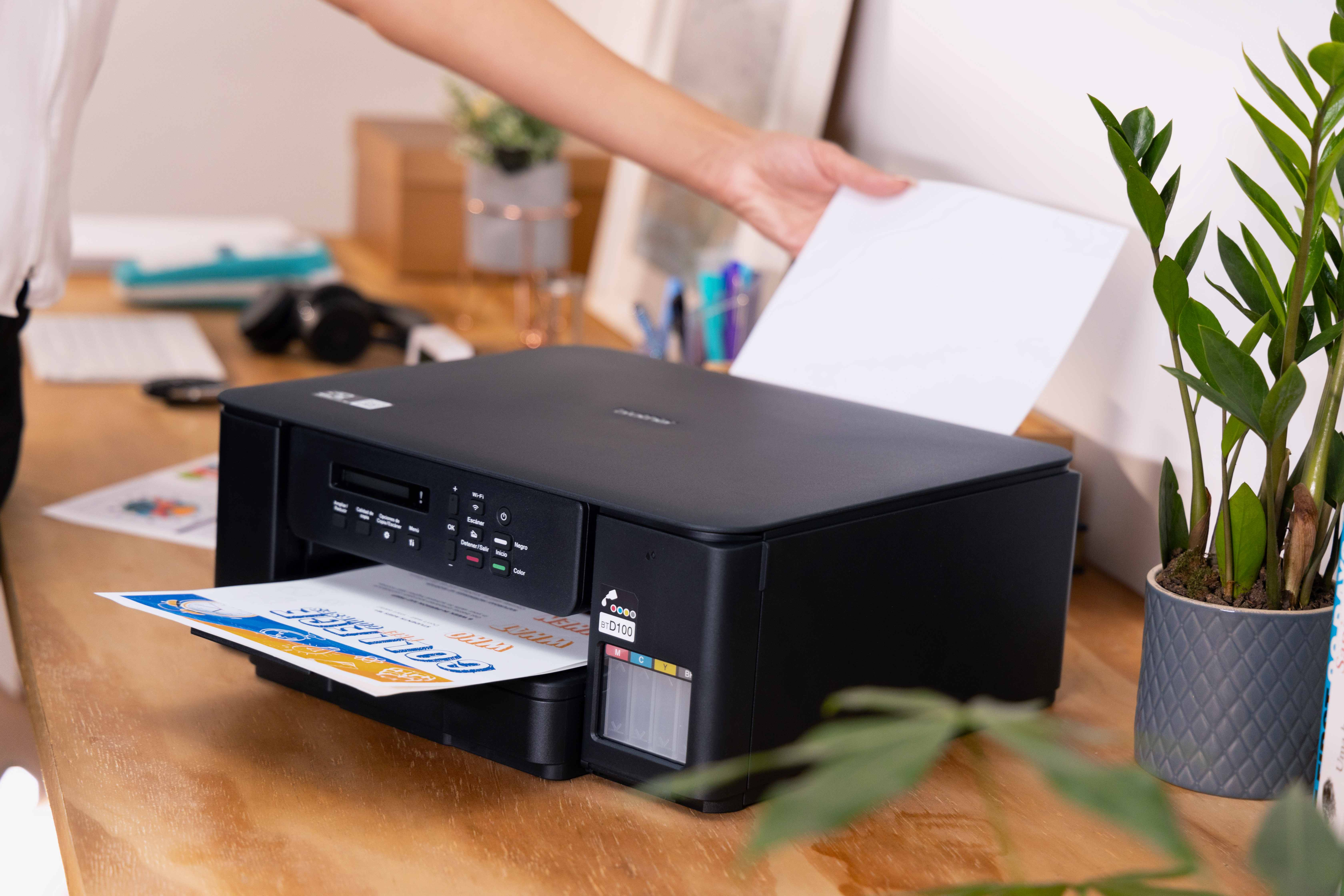 Multifuncional Brother DCP-T530DW - 27ppm Negro - 11ppm Color - Tinta Continua - Wi-Fi - USB - Dúplex - DCPT530DW