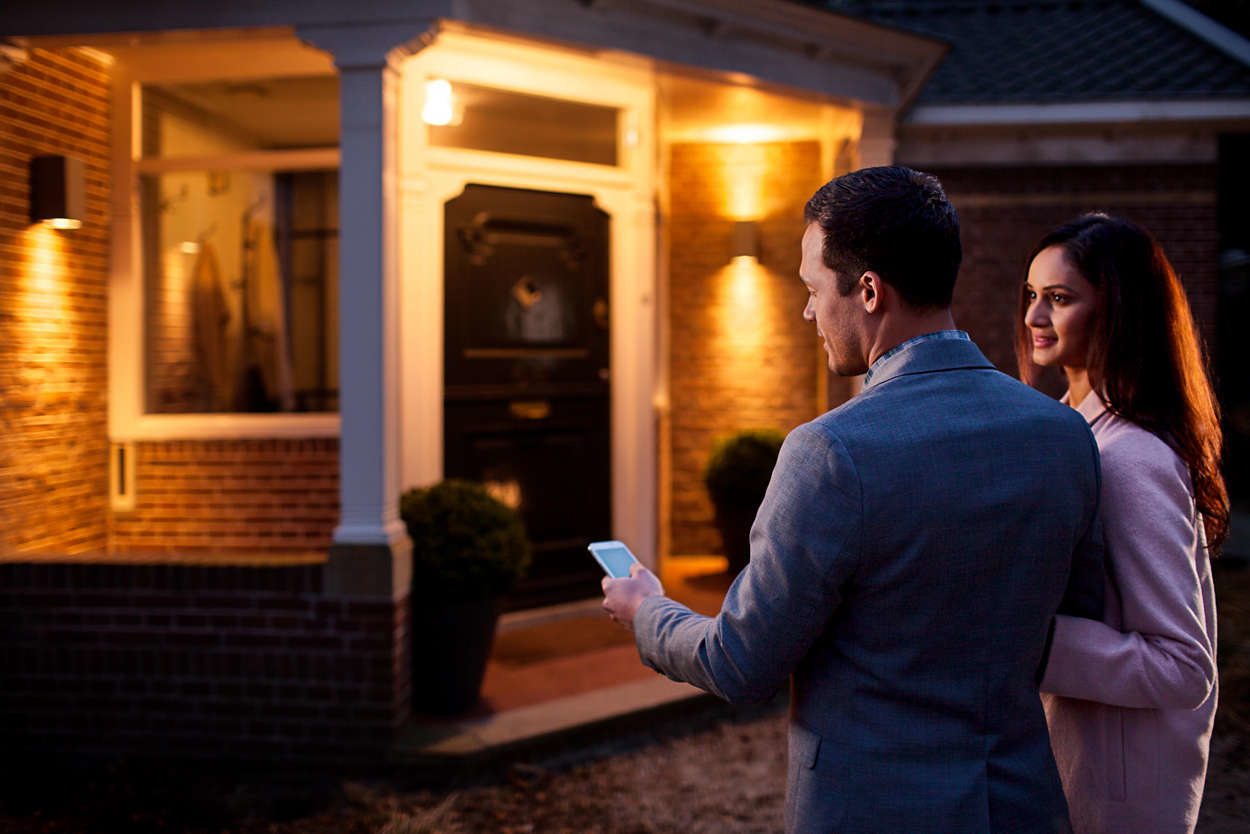 Philips by Signify Philips 69516600 smart lighting Smart bulb – image 8