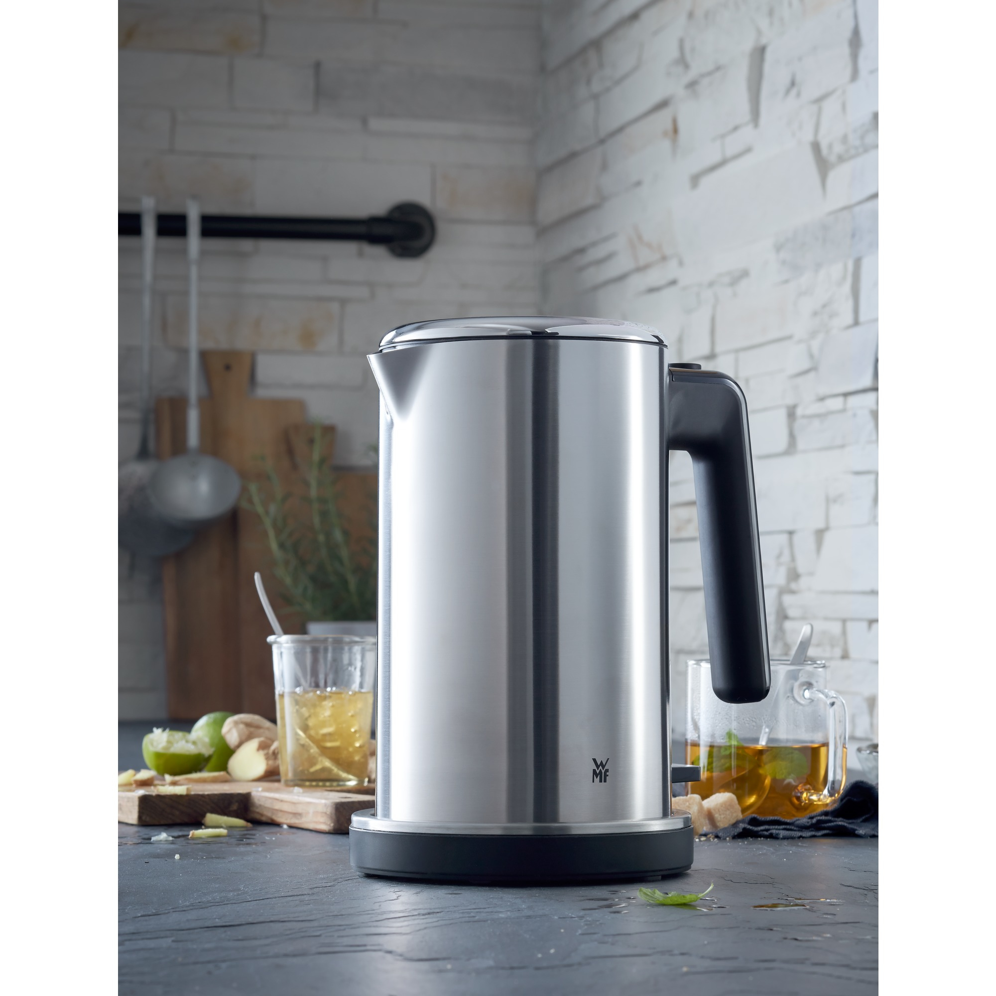 WMF Lineo 04.1306.0011 electric kettle – image 8