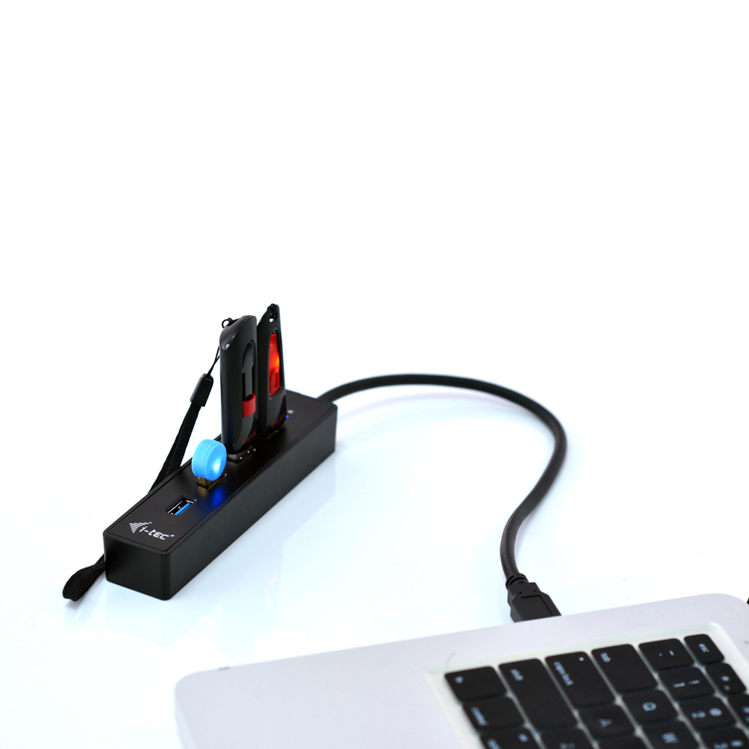 i-tec Advance 4-port USB 3.0 HUB – image 3