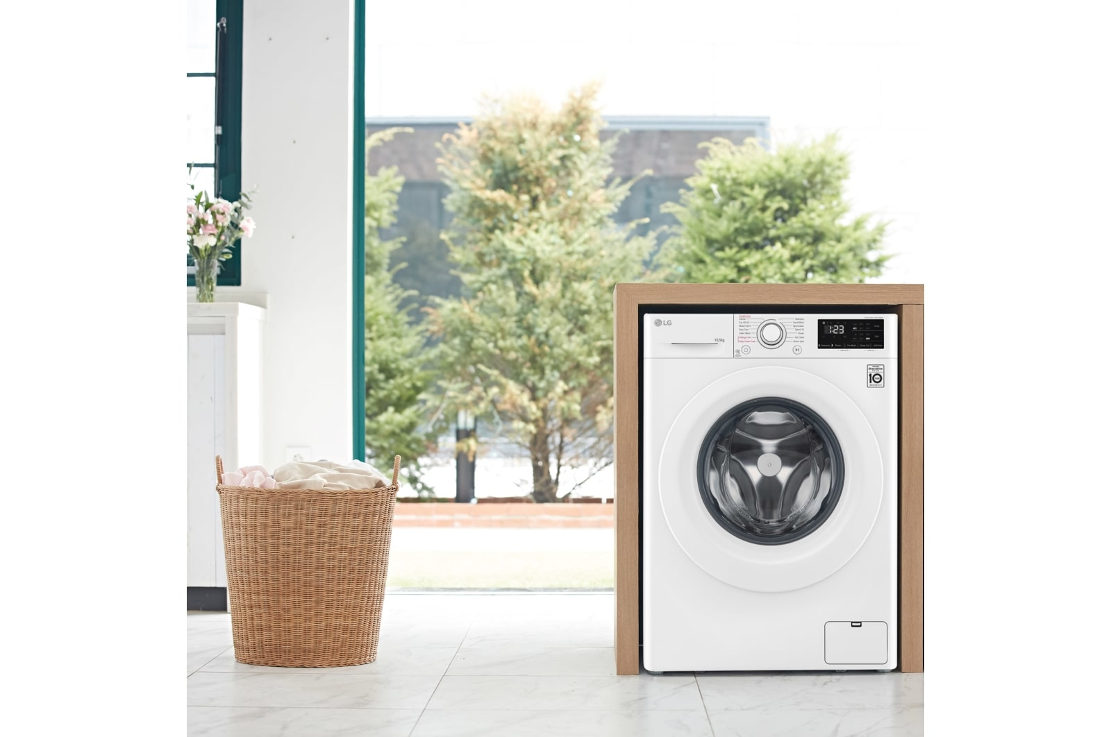 LG F4WV301S3WA washing machine Front-load – image 6