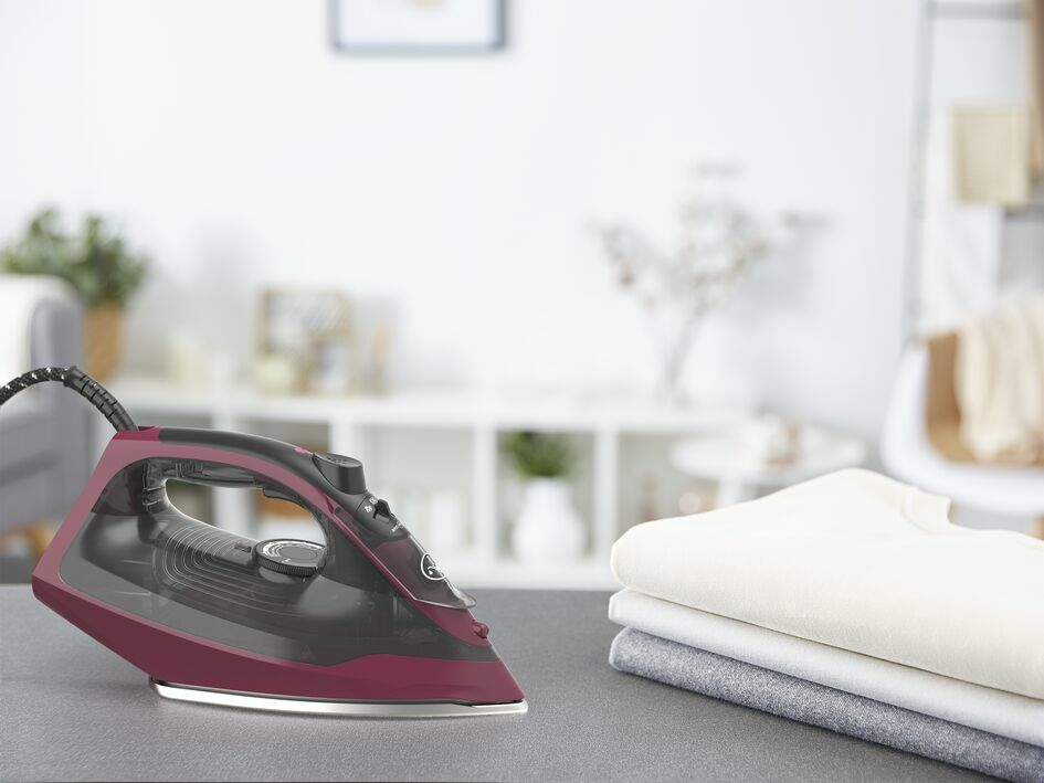 Tefal Express Steam FV2846 Dry & Steam iron Ceramic soleplate – image 4