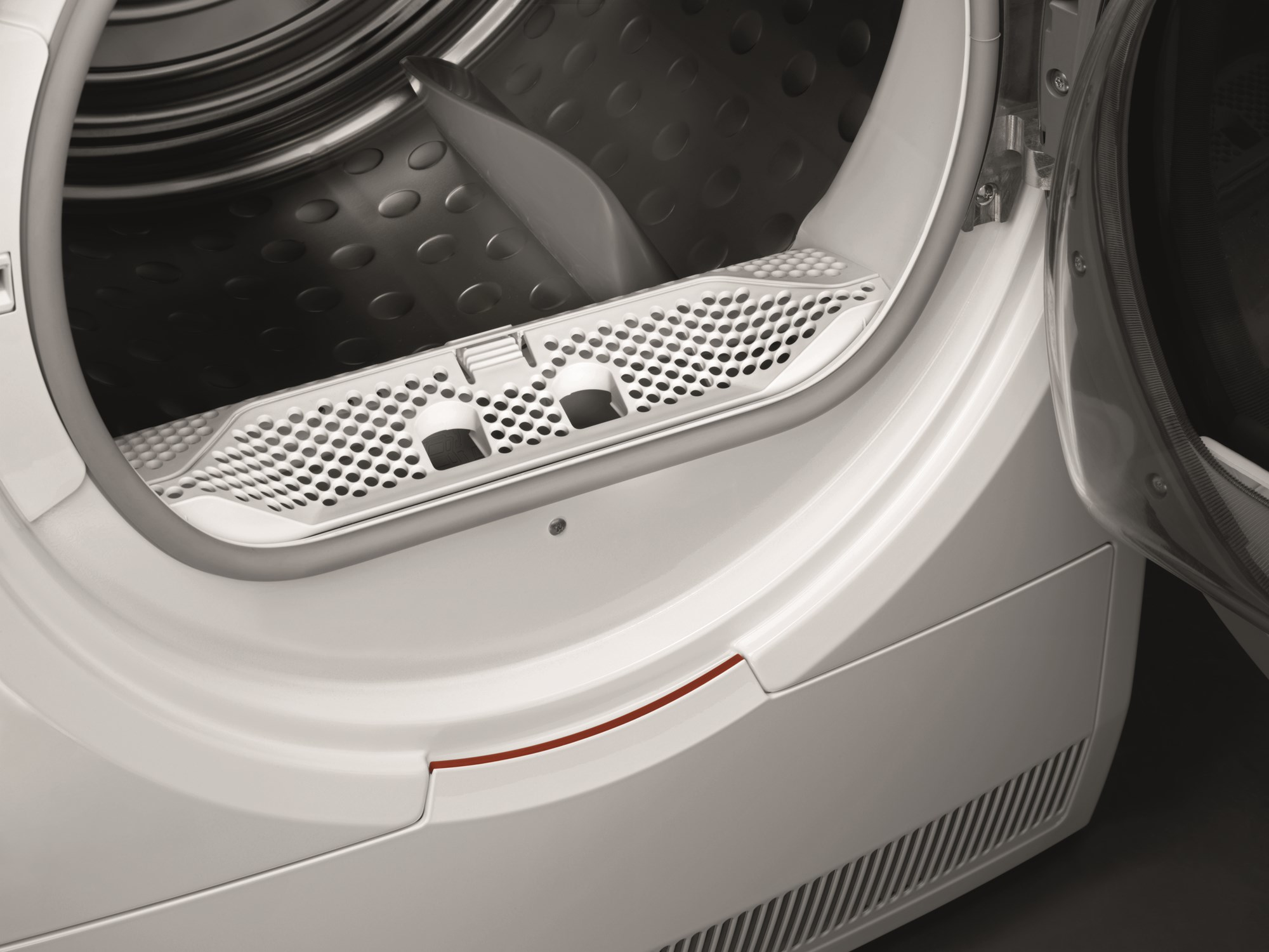 AEG T8DEE852 tumble dryer Freestanding Front-load – image 3