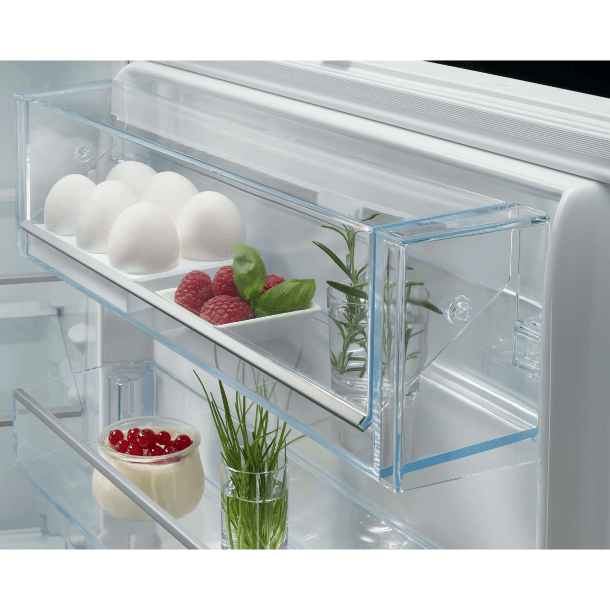 AEG NSF6D181DS combi-fridge Built-in – image 2