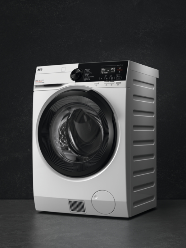 AEG LWR9516BN4 washer dryer Freestanding Front-load White – image 2