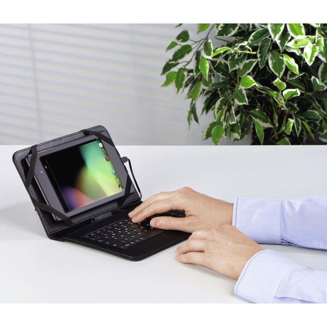 Hama OTG 17.8 cm (7") Folio Black – image 5
