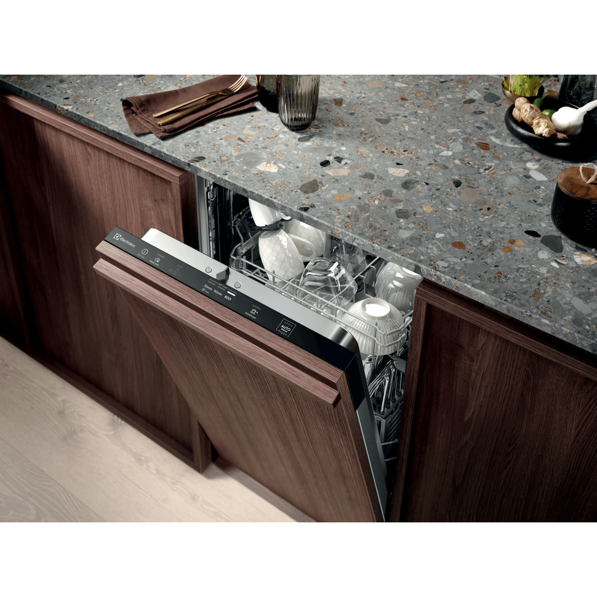 Electrolux KEAD2100L Fully built-in 9 place settings – image 7