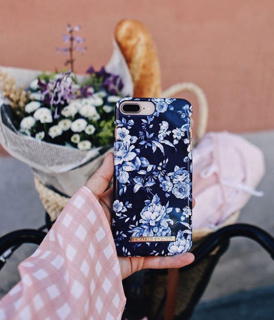 iDeal of Sweden Sailor Blue Bloom – image 5