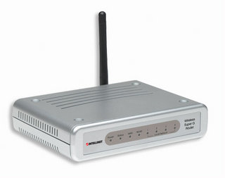 Intellinet 502566 wireless router Fast Ethernet Silver – image 2