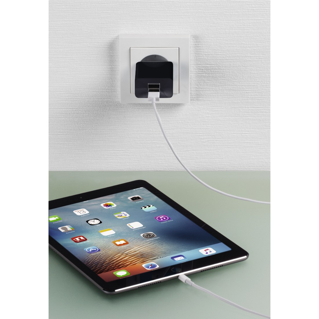 Hama 00178267 mobile device charger Universal Black, Blue, Red, White AC Indoor – image 5
