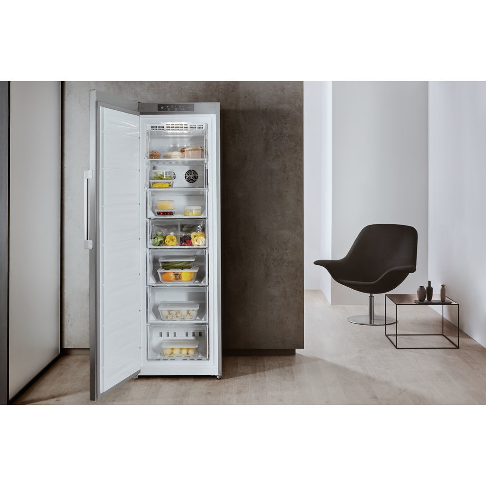 Whirlpool UW8F2CXLSB Upright freezer Freestanding – image 4