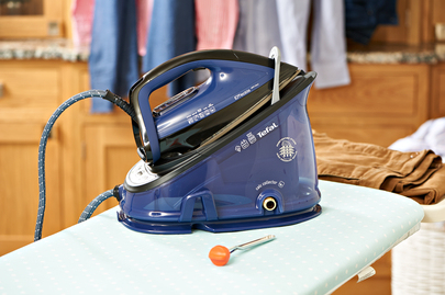 Tefal Effectis Anti-Calc GV6839 steam ironing station – image 6