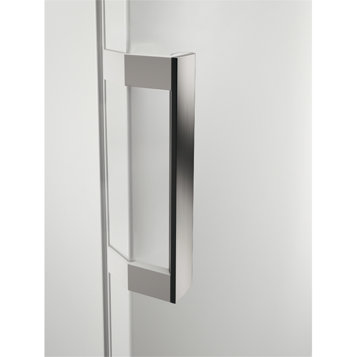 AEG S74000KDW0 fridge Freestanding – image 2